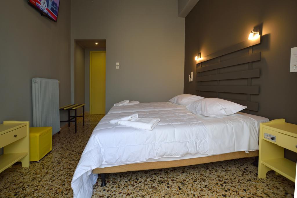 Leonidaion Guesthouse Ancient Olympia Rum bild A room at the hotel