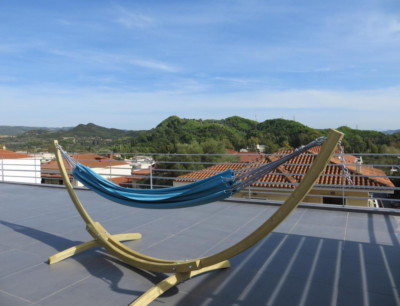 Leonidaion Guesthouse Ancient Olympia Exteriör bild Hammock on a stand